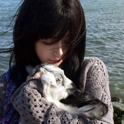 艳妻扮婢记